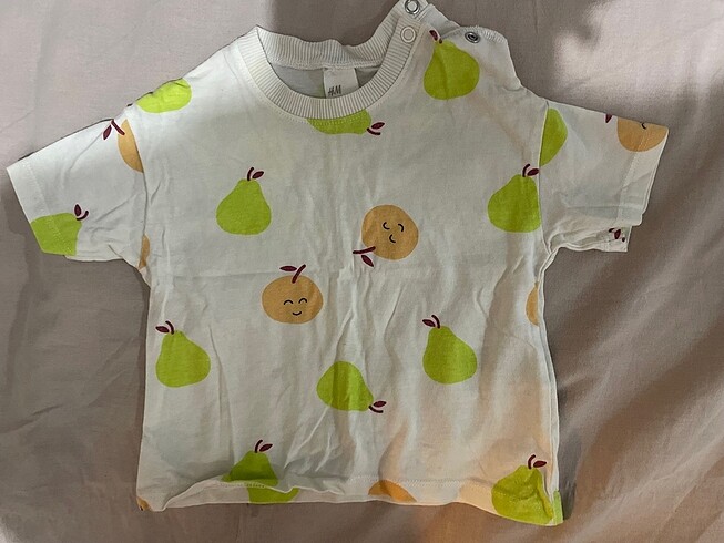 Oversize bebek tişört / 3 adet / marka H&M / 4-6 ay