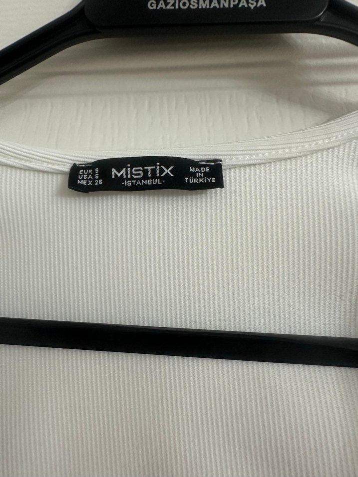 Beyaz V Yaka Mini Bluz - Görsel 2