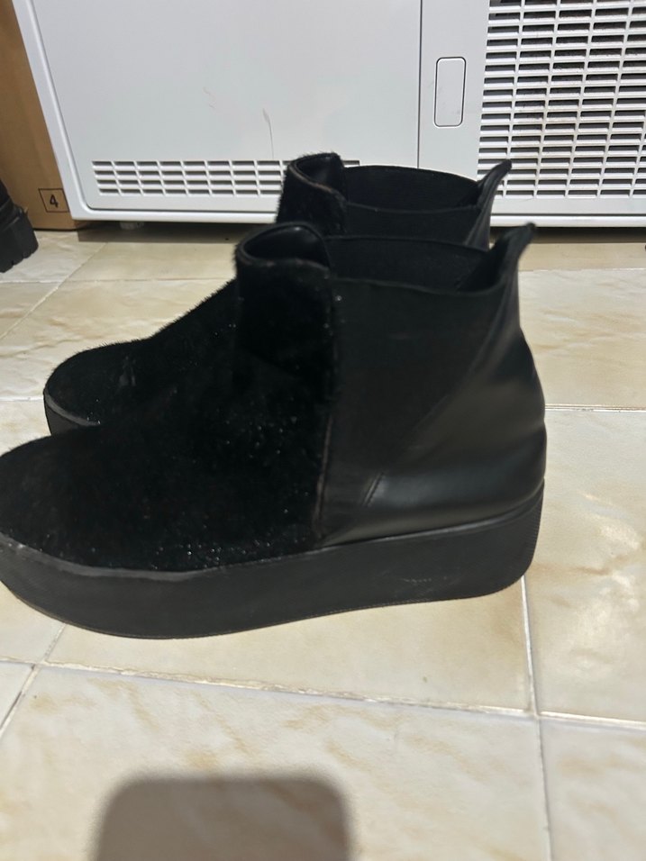 Siyah Platform Topuklu Kadın Botları - Görsel 2