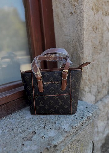 Louıs vuitton Kadın Çanta