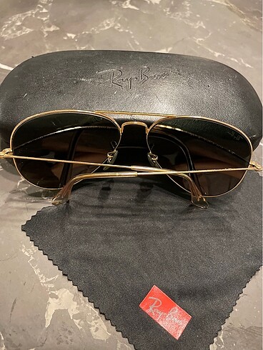 Beden siyah Renk Rayban damla gözlük