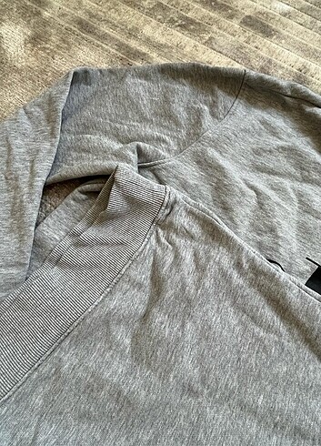 l/xl Beden calvin klein jeans sweatshirt