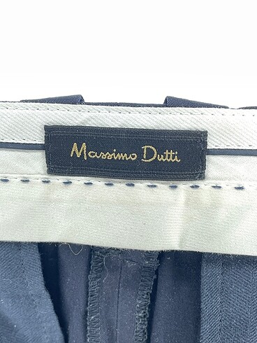 40 Beden lacivert Renk Massimo Dutti Kumaş Pantolon %70 İndirimli.