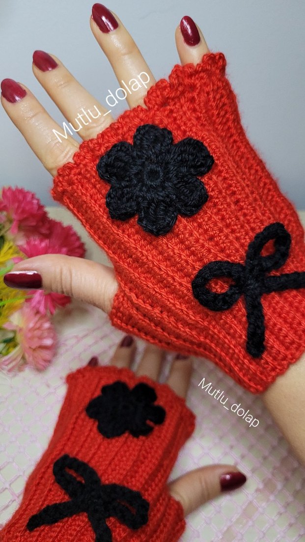 Kırmızı Örgü Bohem Kadın Eldiveni - Görsel 2