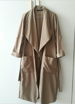 Sorunsuz yeni trenchcoat