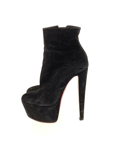Christian Louboutin Platform %70 İndirimli.