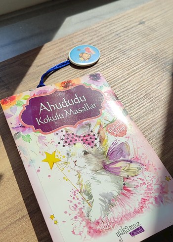 Ahududu Kokulu Masallar Çocuk Kitabı
