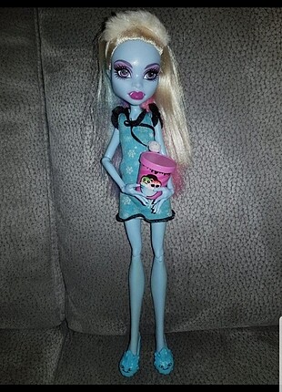 Monster high bebek 