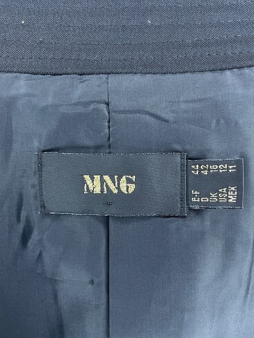 44 Beden siyah Renk Mango Blazer %70 İndirimli.