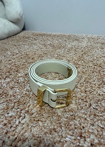Diğer Minimal Beyaz Deri Kemer