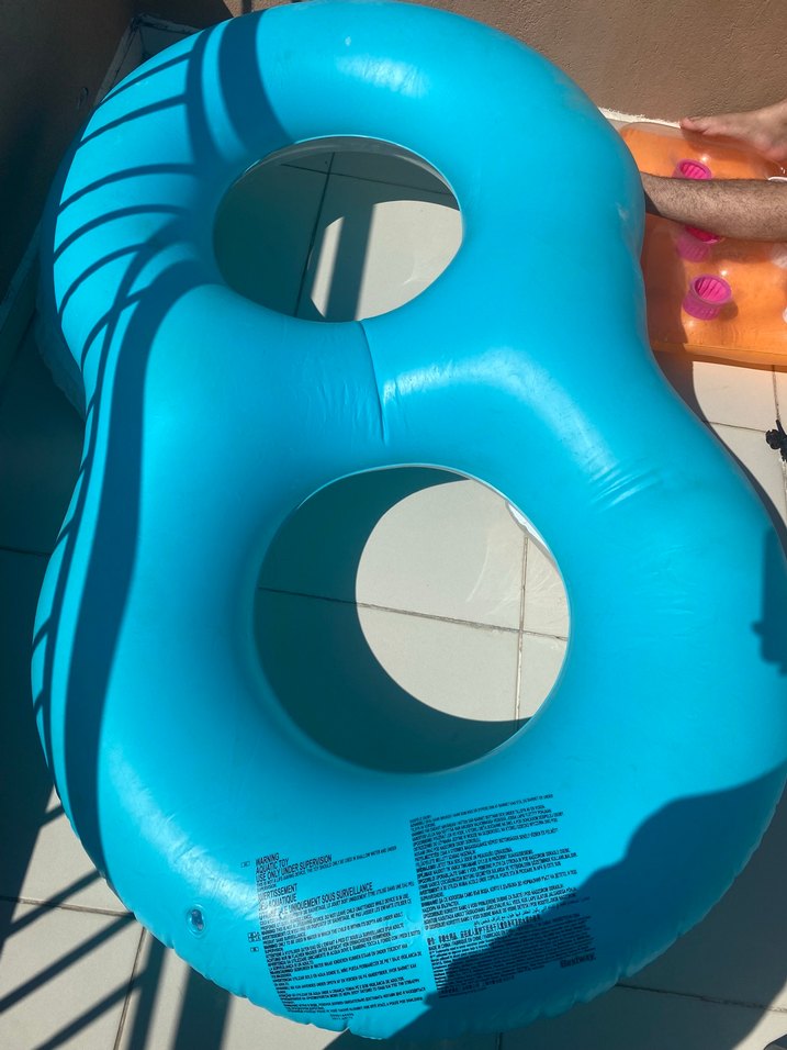 Çift taraflı koltuk simit Mavi Şişme Su Oyuncağı - Görsel 3