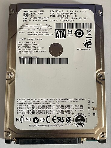 FUJITSU 250 2.5 DİSK 5400 RPM 8MB