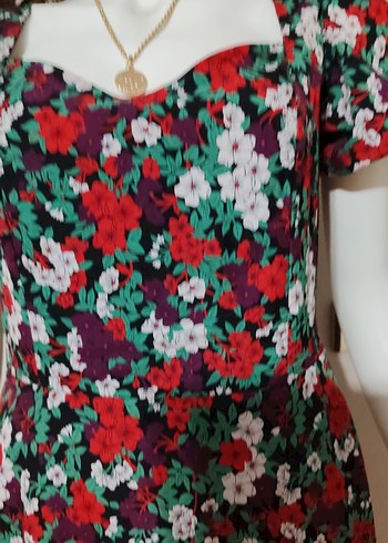 Çiçek Desenli V Yakalı Uzun Elbise - Görsel 4