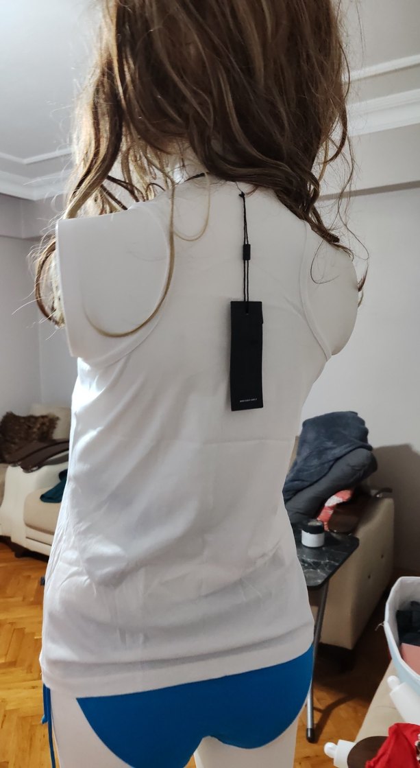 Baskılı Beyaz kolsuz tisort - Görsel 4