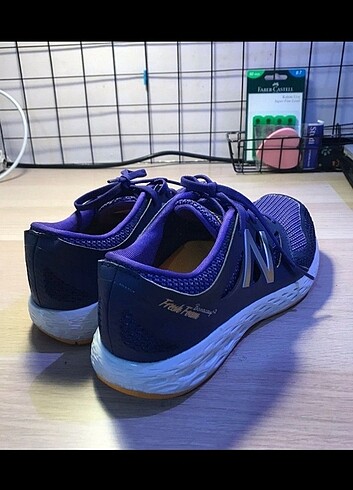 38 Beden New Balance Spor Ayakkabı