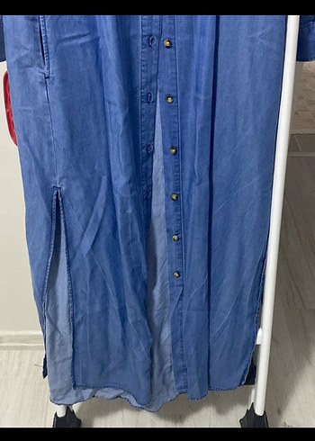 Zara Düğmeli Mavi Denim Midi Gömlek
