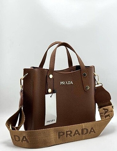 Prada çanta