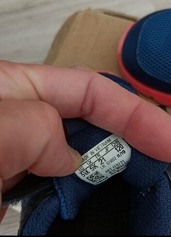 21 Beden çeşitli Renk erkek çocuk adidas spor ayakkabı