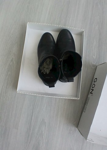 Bayan siyah bot. - Görsel 18