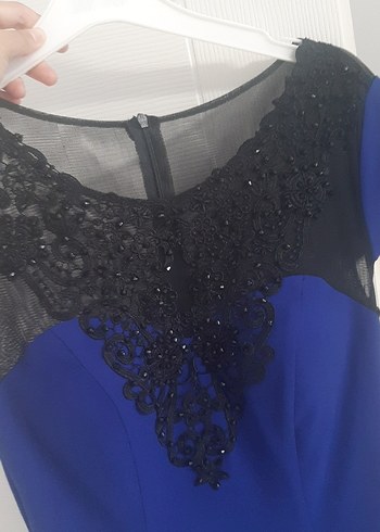 38 Beden Lacivert V Yakalı kısa Elbise