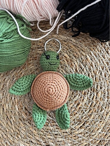 Amigurumi anahtarlık kaplumbağa caretta