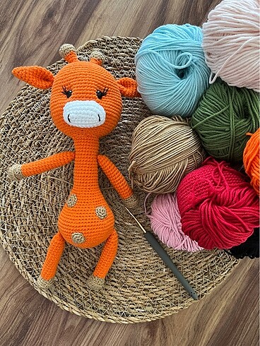 Zürafa Amigurumi oyuncak