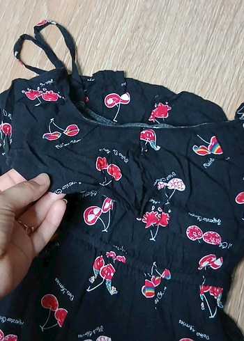 34 Beden çeşitli Renk Liraz desenli siyah elbise
