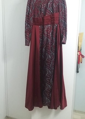 Bordo Uzun Kollu Yılan Desenli Abiye Elbise