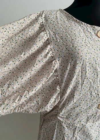 Çiçekli elbise - Görsel 4