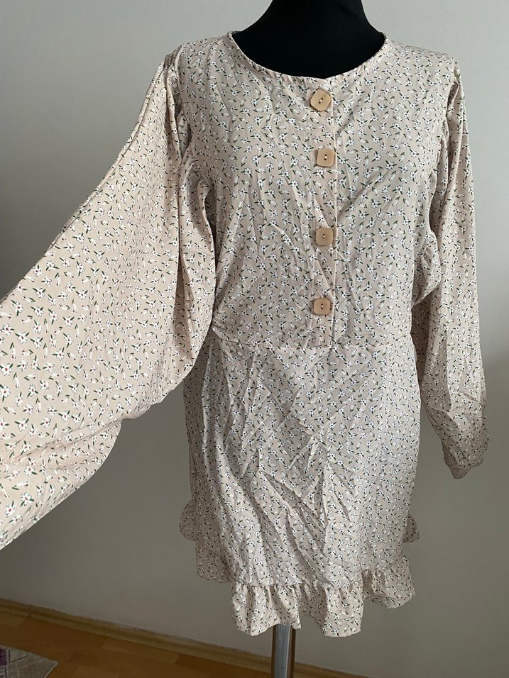 Çiçekli elbise - Görsel 5