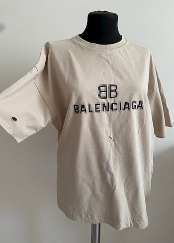 Balenciaga Bej Baskılı Oversize Tişört