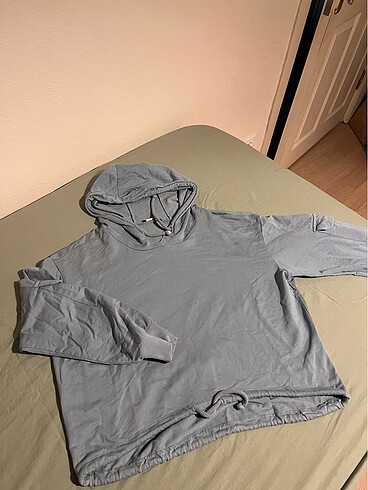 Belden bağlamalı sweatshirt