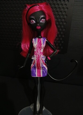 Monster High Catty Noir 