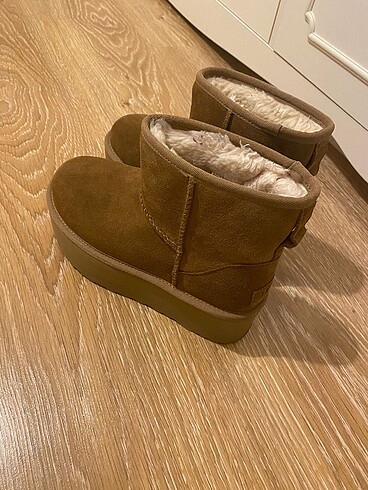 36 Beden kahverengi Renk UGGclassic mini platform kahverengi bot