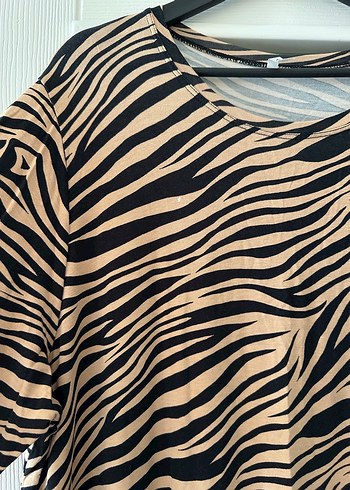 Kadın Kahverengi Zebra Desenli Uzun Elbise - Görsel 3