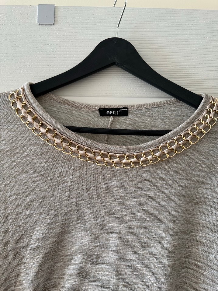 Zincir Detaylı Bej Kadın Uzun Kollu Tunik - Görsel 2