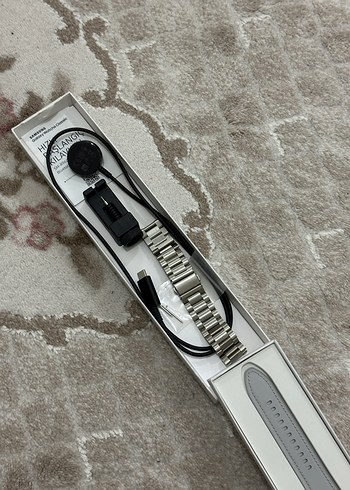 Samsung Galaxy Watch6 Classic Akilli Saat
Gümüs 47MM - Görsel 3