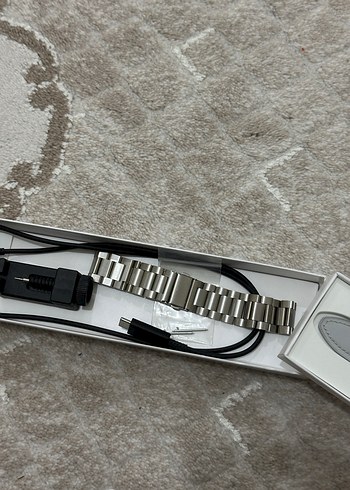 Samsung Galaxy Watch6 Classic Akilli Saat
Gümüs 47MM - Görsel 4