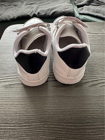 28 Beden Sneaker