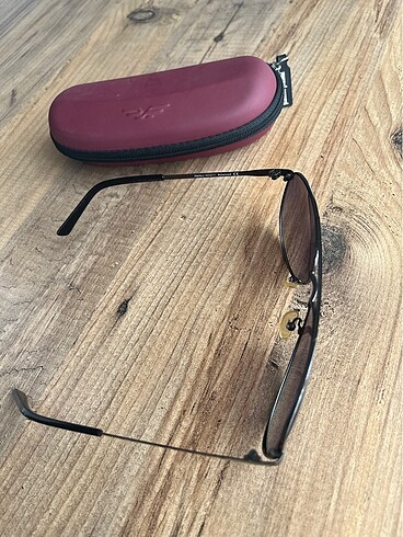 Orijinal güneş gözlüğü - Görsel 7