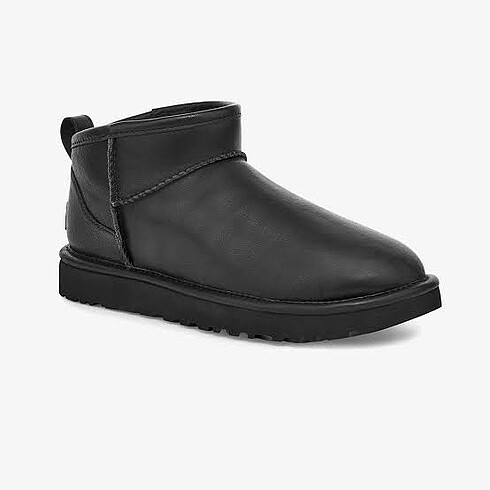 Deri kısa UGG