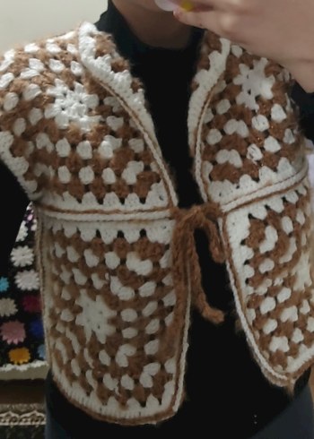 El Örgüsü Granny Kare Yelek | Bağlamalı Bohem Vintage Model - Görsel 4