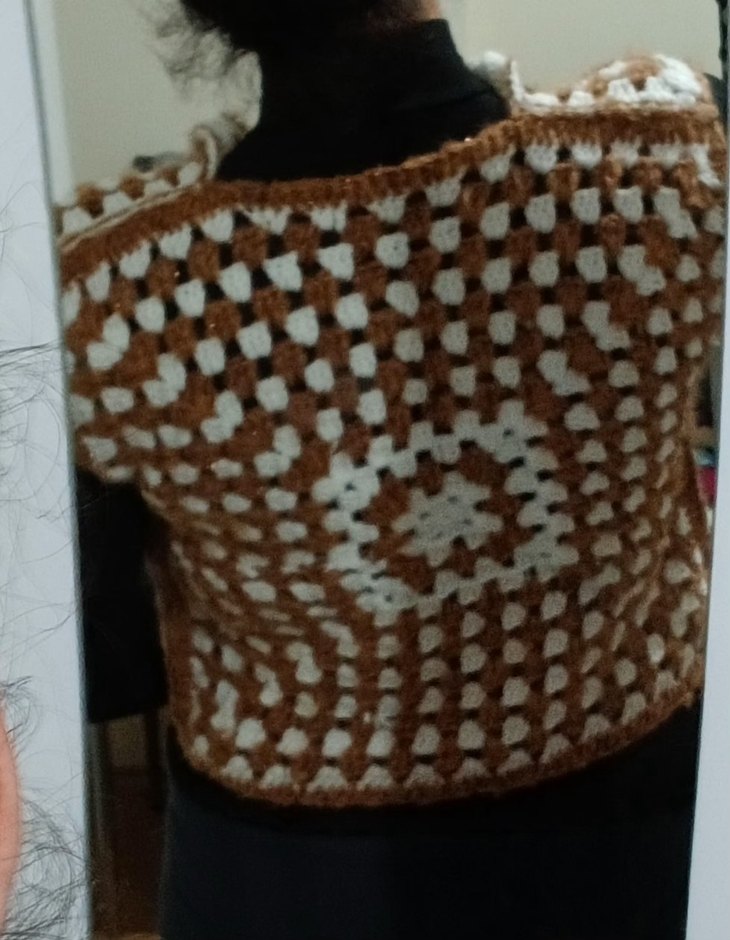 El Örgüsü Granny Kare Yelek | Bağlamalı Bohem Vintage Model - Görsel 3