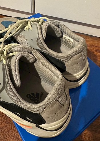 36 Beden Adidas yeezy 700 Spor Ayakkabı