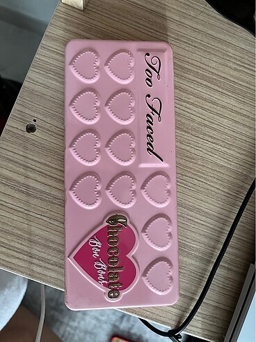 Too Faced chocolate