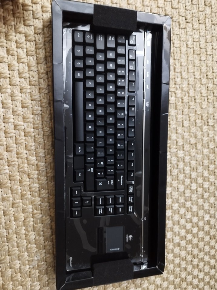 Logitech Kablosuz Bluetooth Klavye Siyah - Görsel 4