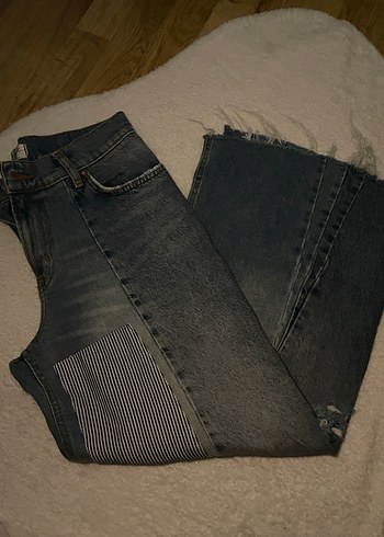 Yamalı yırtmaçlı vintage jean - Görsel 2