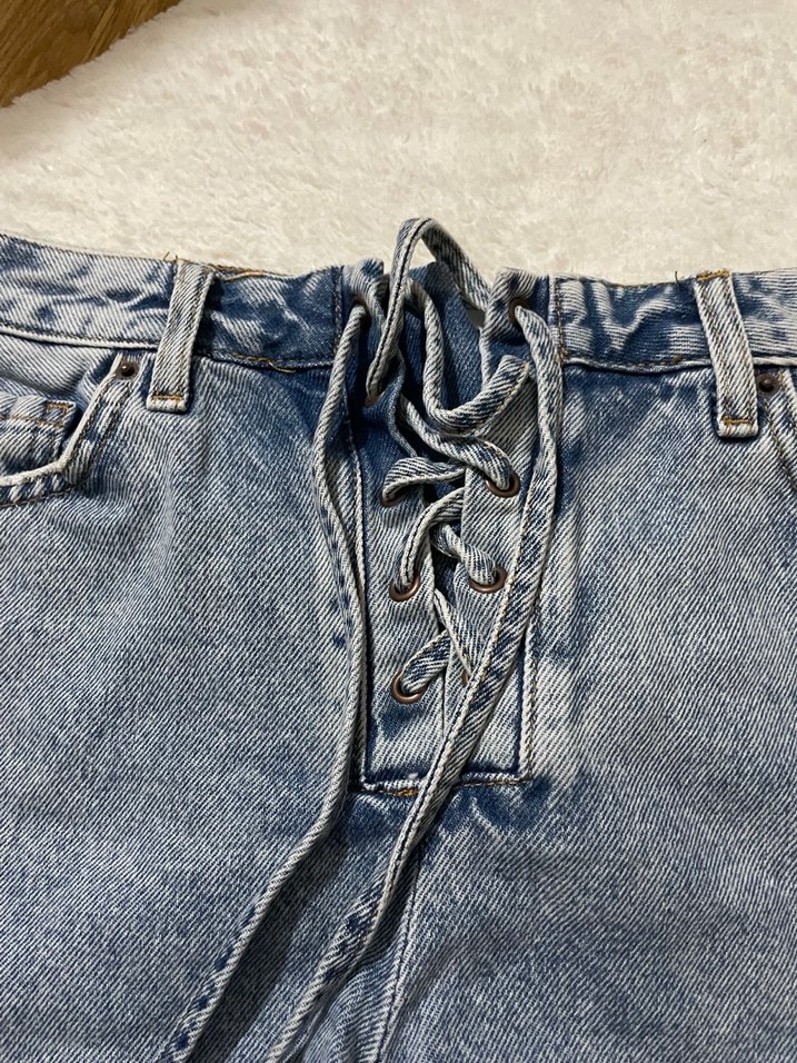 Gri Kadın Kot Şort - Görsel 2