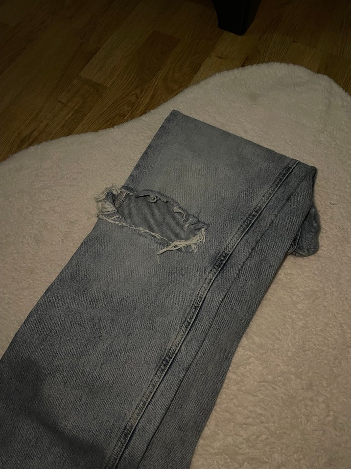 Yırtma detay jean - Görsel 2