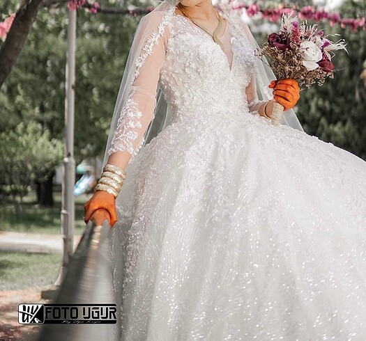 38 Beden beyaz Renk GELİNLİK
